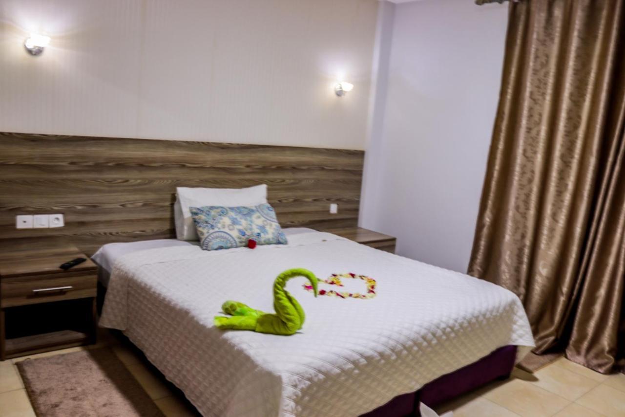 Hotel Borj Safae Laayoune ภายนอก รูปภาพ